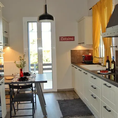 Lucas * Ликсури